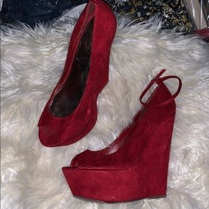 Red wedges zigosoho